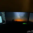 للبيع pc بي سي مع 3 شاشات وكيبورد وماوس