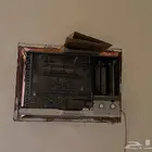 للبيع مكيف نظيف وثلاجة