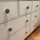 للبيع خزانة من ايكيا ب 8 أدراج