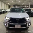 تويوتا هايلوكس GLX 2025 ابيض بنزين سعودي