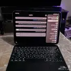 كيبورد Apple Magic Keyboard الأصلي (سعره جديد 1400)