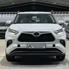 تويوتا هايلاندر LE 4X2 هايبرد 2025