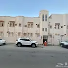 للايجار شقة عوائل بحى المنتزة مقابل البريد السعودى