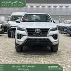 فورتشنر بدون دبل أبيض بنزين 2025 كاش وتقسيط بنوك