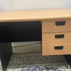 طاوله مكتبيه وسرير ايكيا اطفال للبيع