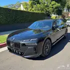 2025 BMW 7 Series Sedan 740i شبه اصفار