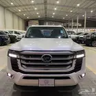 تويوتا جي اكس ار 4 2025 ابيض بنزين سعودي