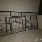 METAL bed