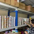 أكل ومستلزمات قطط