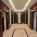 شقة فاخرة ومميزة جدا بتصميم عصري وموقع مميز بالمحمدية