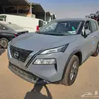 نيسان اكس تريل 5 مقاعد بقسط 1400 ريال فقط