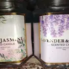 شموع فواحة برائحة لافندر وروز