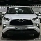 تويوتا هايلاندر LE 4X2 هايبرد 2025