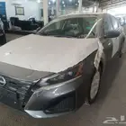 نيسان التيما 2025 استندر سعودي لون تتانيوم وابيض ب 98000 كاش