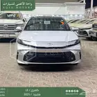 تويوتا كامري LE فتحة بانوراما فضي هايبرد 2025 اقل سعر