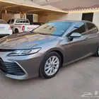 كامري 2023 مخزن تيتانيوم ستاندر مطور عداد 14 الف وكالة