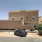 فيلا   اربع شقق للبيع في مخطط الدفاع بالمدينة المنوة