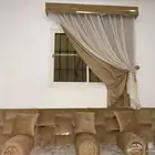 مساند خشب وستاره للبيع شبه جديده استخدام بسيط