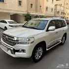 لاندكروزر 2016 GXR3 فل كامل سعودي