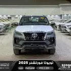 تويوتا فورتشنر في إكس3 اس فل رمادي بنزين 2025 اقل سعر