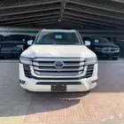 تويوتا لاندكروزر 2025-L4 بنزين.سعودي ( ابيض )