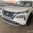 نيسان اكس تريل استاندر بدون دبل موديل 25و26 كاش وبنوك