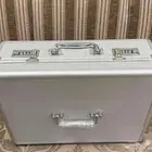 شنطة لحفظ الذهب والمجوهرات