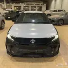 تويوتا كامري موديل 2025 اسود ( بريمي ) كاش و اقساط