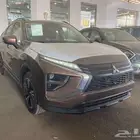 متسوبيشي كلبس كروس ستاندر موديل 2023 اصفار