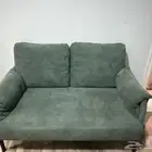 خمسة مقاعد من إيكيا ملب سة حديثا  مع تك ايات (نفرين) للبيع