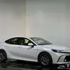 تويوتا كامري E هايبرد 2025