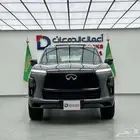 انفينتي QX80 اوتو جراف 2025 قيادة تجمع بين القوه والفخامه