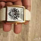 ساعة جيفنشي جلد أبيض