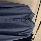 قميص من هوليستر
