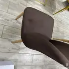 كراسي وطاولات للبيع