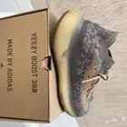 حذاء اديداس الاصلي ييزي بوست Shose Yeezy Boost 380