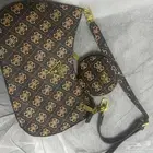 شنطة ماركه جيس Guess