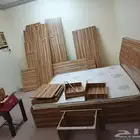 غرفة نوم للبيع مع ثلاجة وبرتجاز