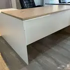 اثاث مكتبي
