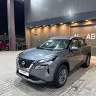 نيسان اكس تريل 2025__7مقاعد __دبل __ بترومين __ ضمان وصيانه