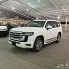 تويوتا لاندكروزر GXR L 3 موديل 2025 بالنقد والتقسيط