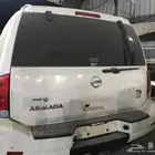 باب خلفي الشنطه للبيع لسياره نيسان ارمادا مديل 2012