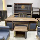اثاث مكتبي-عالم القلعة