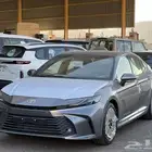 تويوتا كامري 2025 LE هايبرد بانورما تيتانيوم 124 الف