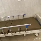 سرير طبي كهربائي مع المرتبه الطبيه ورافعه طبيه