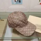 لعشاق الاناقة افخم كابات ماركات عالمية