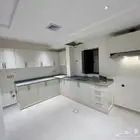 عماره تجاريه على شارعين في الدمام الدخل في السنه 408 الف
