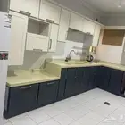 للتمليك شقة مؤثثة ومؤجرة سنوي 50 الف ب500 داخل حد الحرم