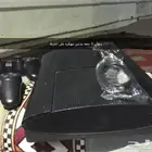 سوني 3 معه يدتين مهكره وبها 37 لعبه على اشرط