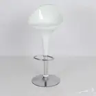 كراسي وطاولات بار